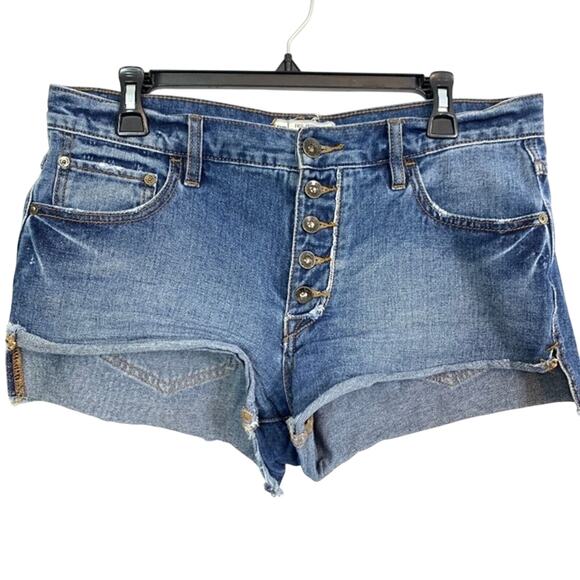 Free People Women's Blue Raw Hem Cut Offs High Rise Button Fly Jean Shorts sz 28 - Picture 1 of 16